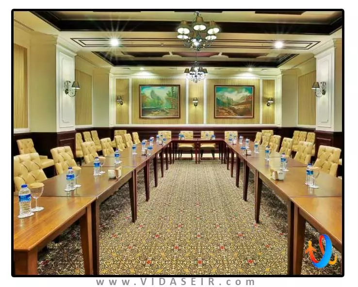 هتل کریستال دلوکس آنتالیا